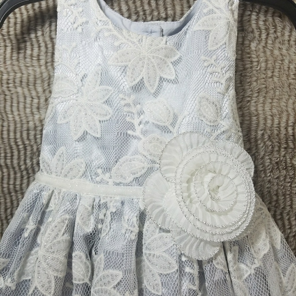 Girls Laura Ashley Size 4